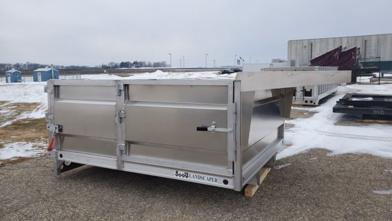 2025 Scott Tafco Equipment Aluminum Landscaper Smooth Exterior - Image 2