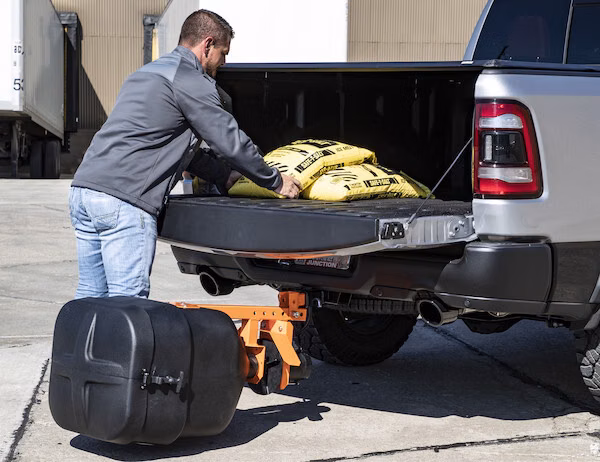 2026 Buyers Products TGSUVPROA 4.4 Cubic Foot Tailgate Spreader - Image 17